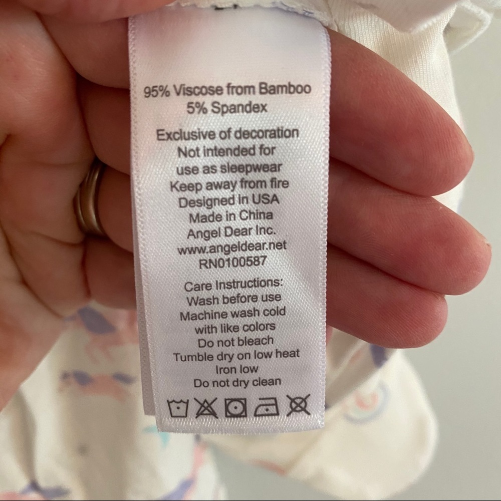 Unicorn 🦄 🌈 Footie Jammies -SOFT Bamboo Blend - Picture 5 of 5